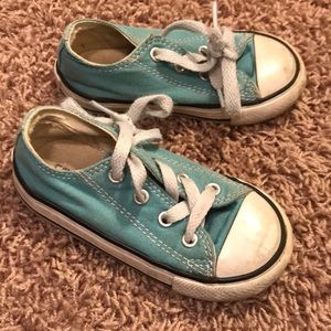 Toddler girl converse